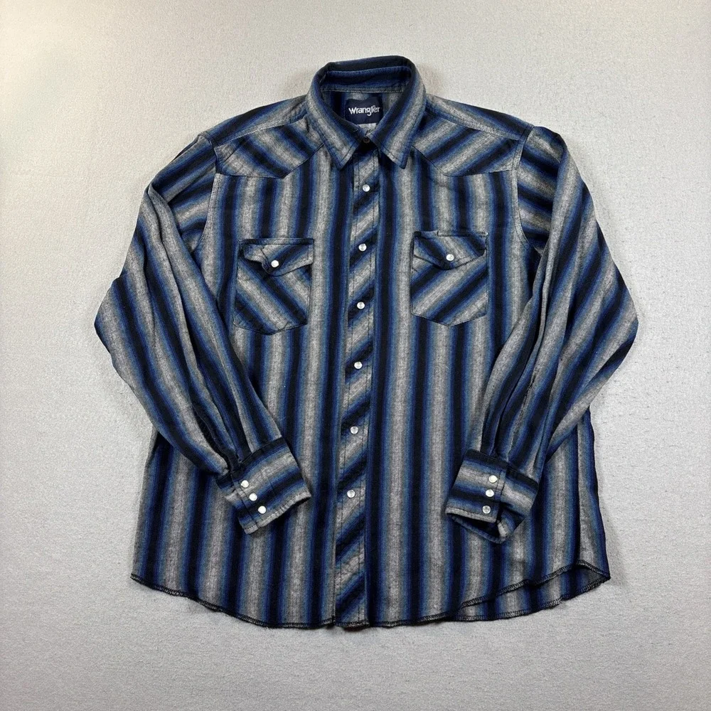 Wrangler Pearl Snap Flannel Shirt Mens M Long sleeve Pockets‎ Striped Western